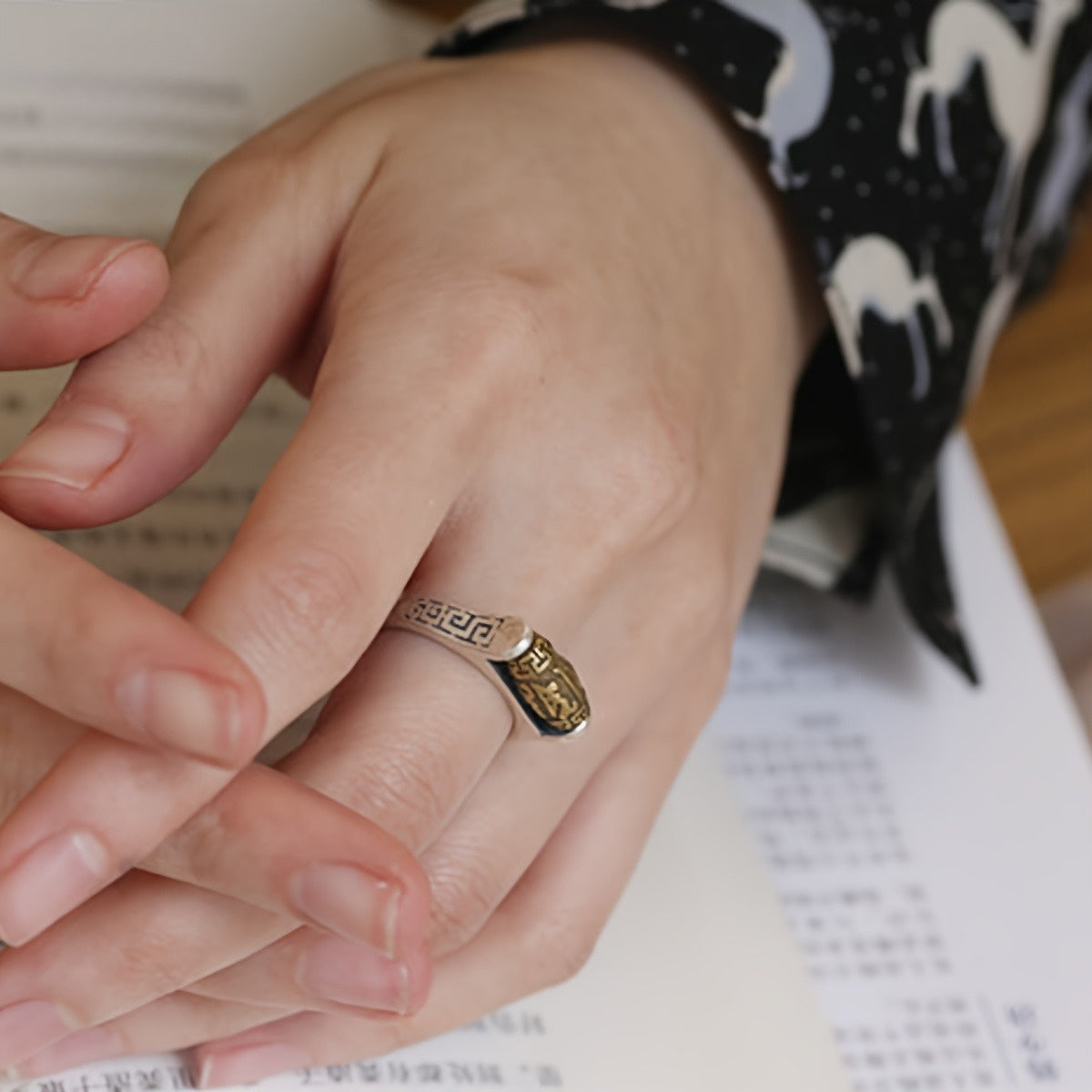 Vintage Six-Word Prayer Ring, Rotatable and Adjustable, Attracting Wealth and Protection, Good Luck Charm, Wishing Well Spirits Engraved Silvery Ring