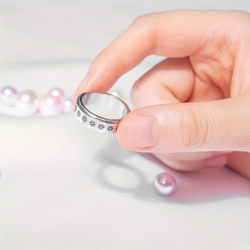 1 Stylish Women's Ring - Elegant Floral Spinner Ring, Stainless Steel Rotating Jewelry for Daily Wear/Parties/Vacations/Birthdays/Meditation/Yoga/Anniversaries & More
